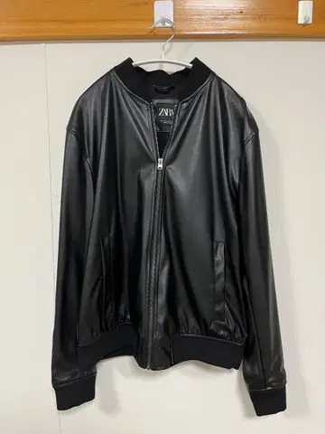 ZARA 블랙 봄버 자켓 L 사이즈