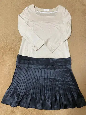 시착만 한 상품 내추럴 뷰티 베이직 절개 원피스