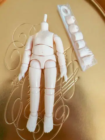 오비츠 11 바디 화이트