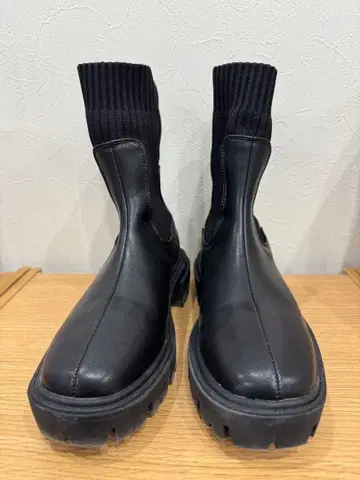 kastane 삭스 부츠 블랙