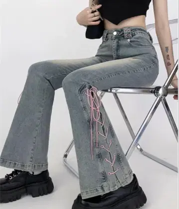 사이드 배색 끈 리본 데님 플레어 팬츠