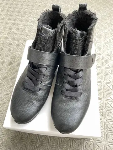 [ arui_toe ] 블랙 보아 부츠 24cm 알이토우