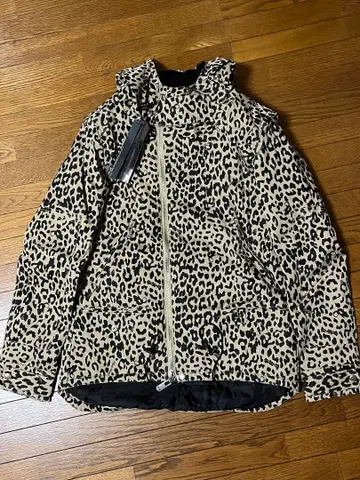 Rat Roen 레오파드 무늬 모즈 코트