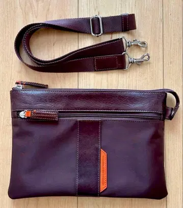 유나이티드 컬러 오브 베네통 숄더백 사코슈