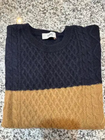 SHIPS 네이비/베이지 케이블 니트 스웨터