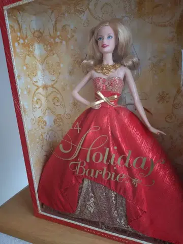 바비 인형 새상품 홀리데이 바비 레어 2014