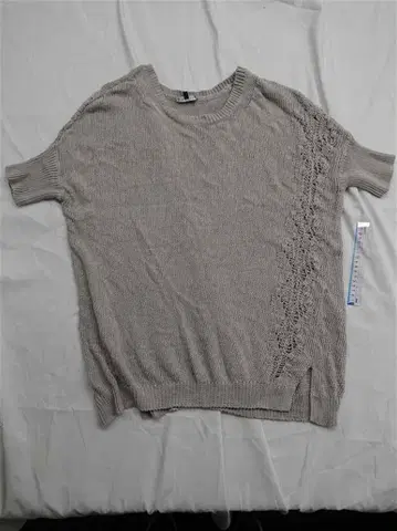 띠어리 코튼 니트 반팔 풀오버 베이지 계열 사이즈 2 여성용