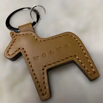 새상품급 VOLVO horse 키링 소가죽 2026년 간지의 말 미사용