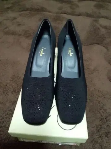 timaba 블랙 펌프스