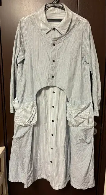 임 센소유니코 파랑과 하양의 스트라이프 셔츠 원피스