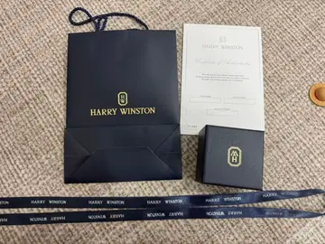 새상품급 HARRY WINSTON 반지 BOX