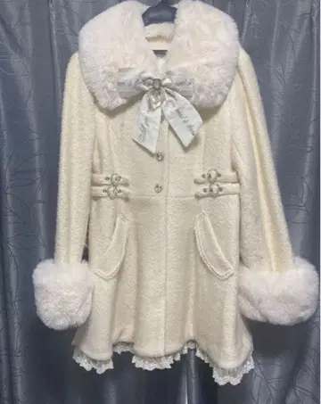 리즈리사 비쥬 리본 미니 기장 A라인 코트