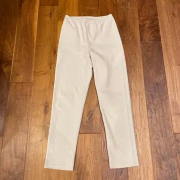 Leilian 아이보리 슬림핏 팬츠