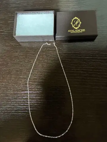 AVALANCHE 10K 화이트 골드 목걸이 40cm