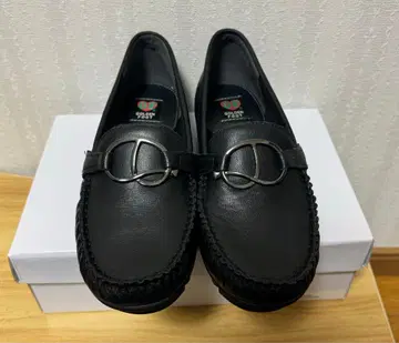 [ 새상품 ] 천연 가죽 골든풋 로퍼 블랙