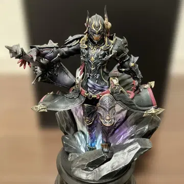 파이널 판타지 XIV 칠흑의 반역자 피규어 FF14