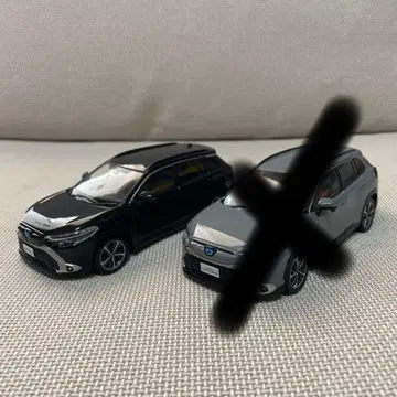 도요타 코롤라 크로스 컬러 샘플 1/30 애티튜드 블랙 마이카