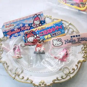헬로키티 시즈오카 한정판 벚꽃새우 스트랩 세트