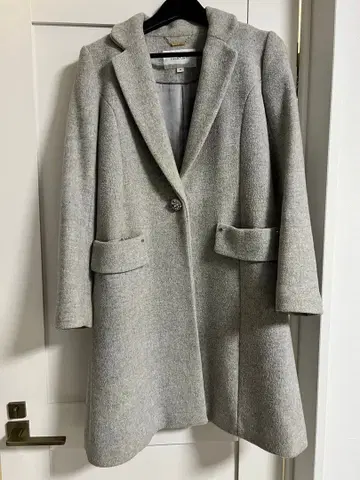 질스튜어트 체스터 코트