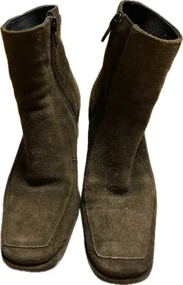 브라운 스웨이드 부티 중간 힐