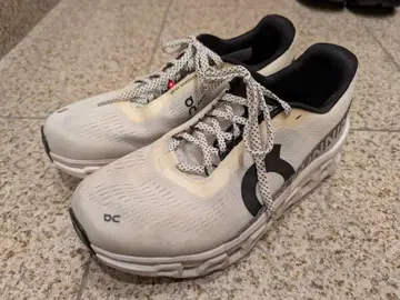 온 On 클라우드몬스터 2