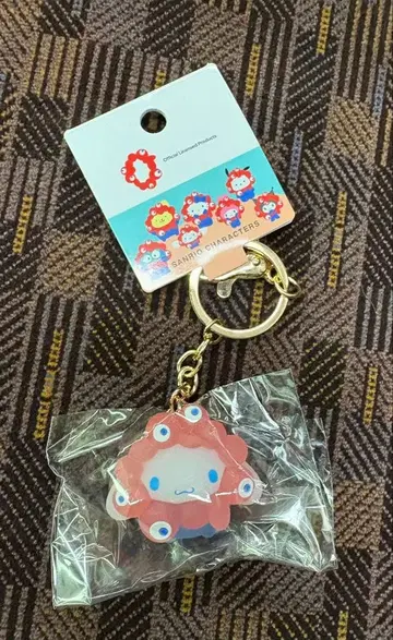 만박 산리오 미야쿠미야쿠 클리어 키링 시나모롤