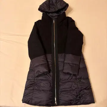 Merveilleux Vert 후드 부착 다운 자켓