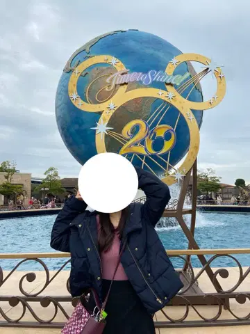 [ 새상품급 ] 네이비 후드 부착 다운 자켓