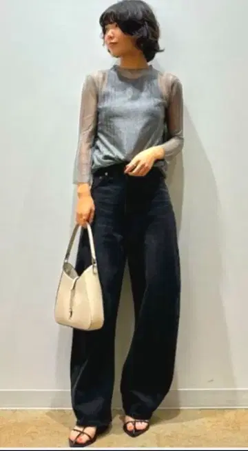 Mila Owen 미라 오웬 하이웨스트 커브 데님 팬츠 블랙