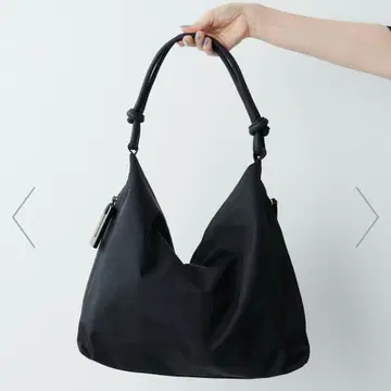 이어 파피요네 이어 수지 부품 원 핸들 백