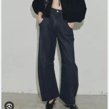 라벨에튀드 labelletude 턱 디자인 데님