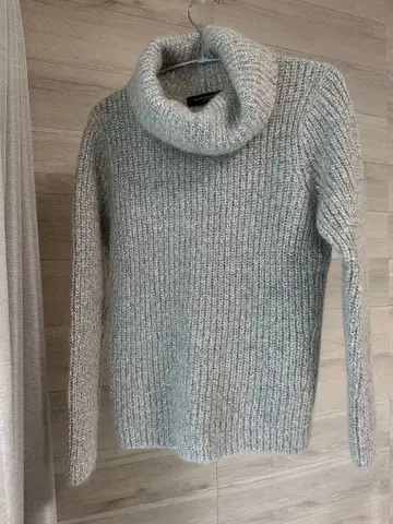 UNITED ARROWS 터틀넥 니트 스웨터 그레이 실버 라메