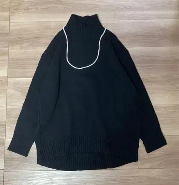 새상품급 아이시비 라무 캐시미어 하이넥 니트 워셔블 S