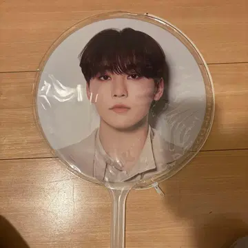 SEUNG KWAN 인컴플리트 부채