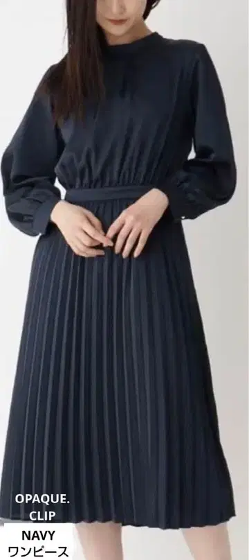미사용 Lsize OPAQUE. 네이비 플리츠 원피스