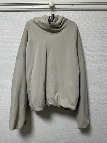 DOVER 베이지 후드티 pressing