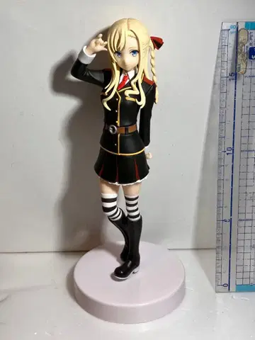 e 하이스쿨 프리트 빌헬미나 피규어