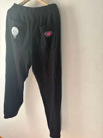 카우스 워홀 블랙 유니클로 팬츠 L 남성용