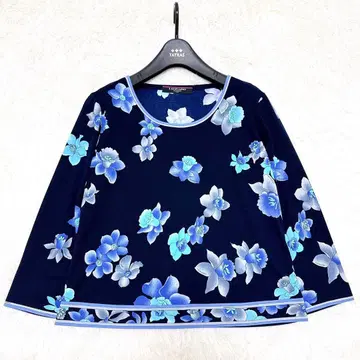 레오나르 티셔츠 빅 사이즈 LL 고급 꽃무늬 트림 네이비