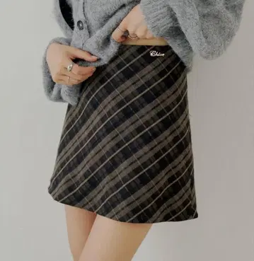 chico 2025AW 체크 스커트