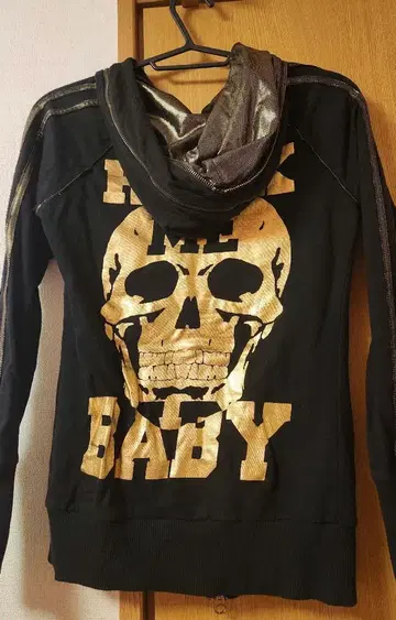 y2k d.i.a 스컬 후드티