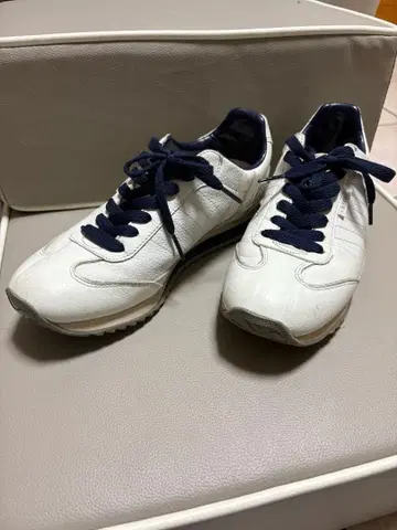 PATRICK 화이트 네이비 스니커즈 37