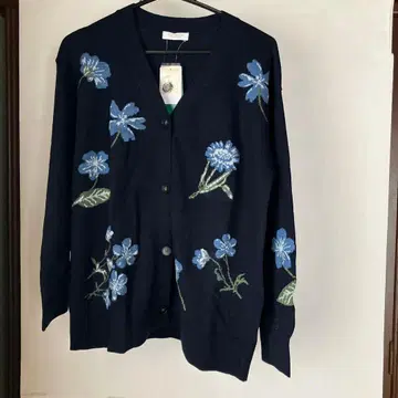 애프터눈 티 택 포함 꽃무늬 니트 가디건