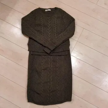 Apuweiser-riche 케이블 짜임 니트 셋업