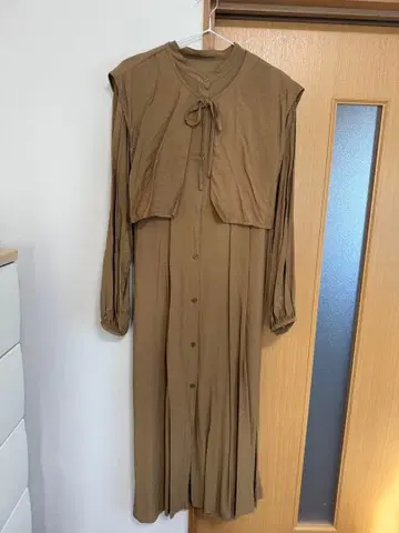 LOWLYS FARM/로리즈팜 레이어드 베스트 2P 원피스