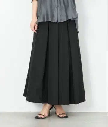 MICA&DEAL / 플레어 롱 스커트