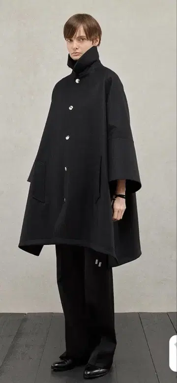 릴렉스 와이드 커프스바루 칼라 코트 38