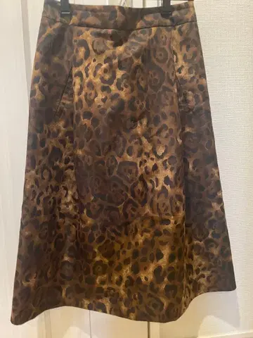 RIVE DROITE 레오파드 무늬 타이트 스커트