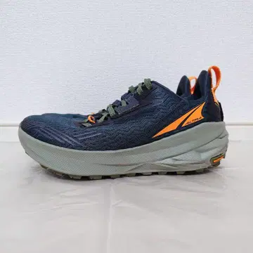 Altra 알트라 익스피리언스 와일드 블랙 US7 25cm