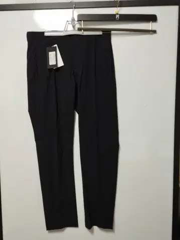 PT TORINO 블랙 슬랙스 44